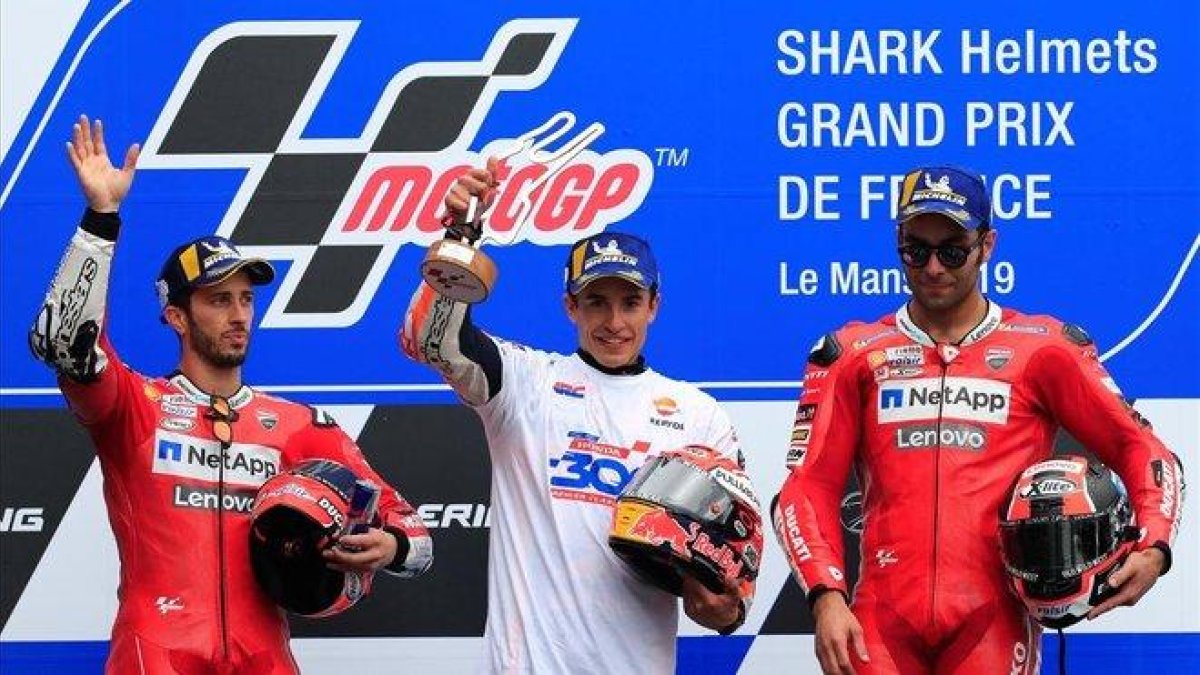Marc Márquez arrasa en el GP de Francia y consigue la victoria 300 para Honda. / GONZALO FUENTES / REUTERS-REUTERS / GONZALO FUENTES