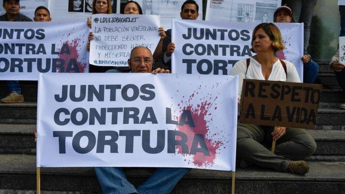 Protestas en contra de la tortura de los presos políticos en Venezuela.-