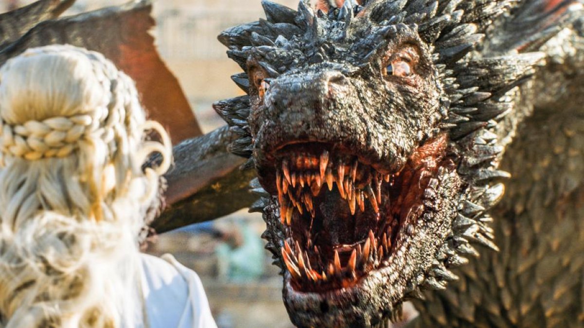 Espectacular imagen de uno de los dragones de 'Juego de tronos'.-