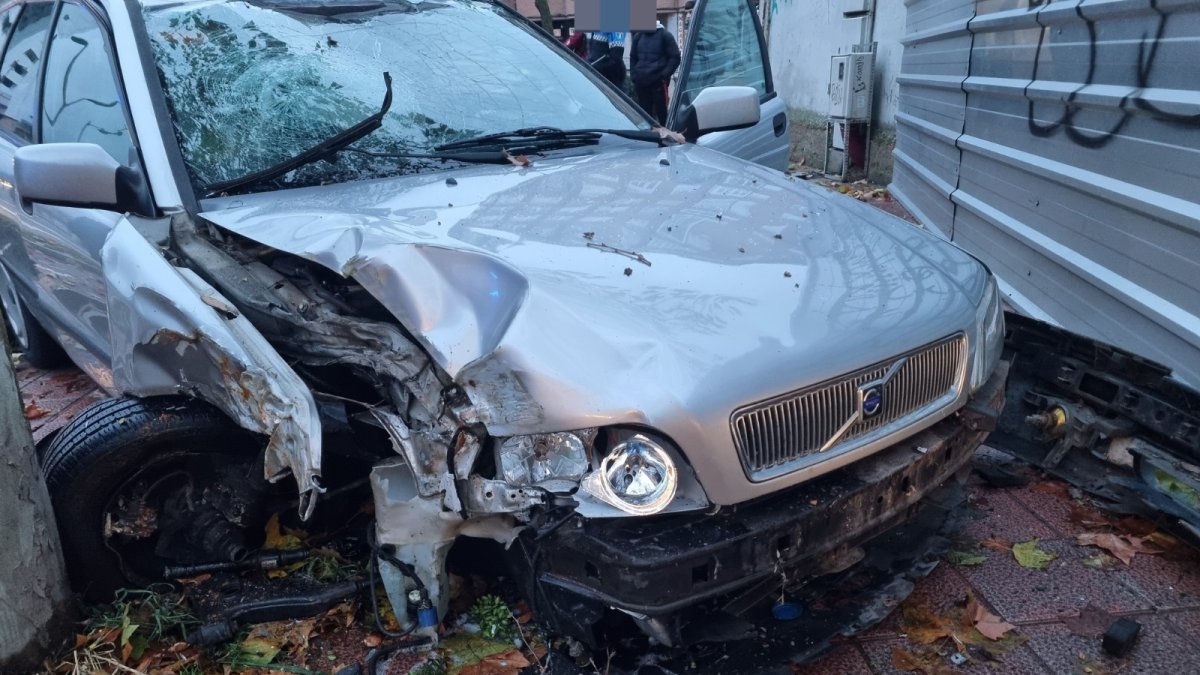 Imagen del vehículo accidentado. POLICÍA LOCAL