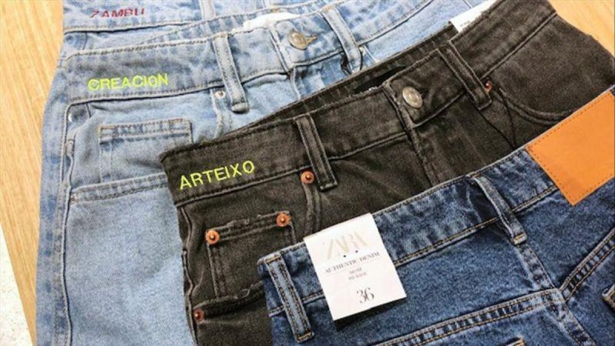 Pantalones personalizados de Zara.-SONYA DOWSETT (REUTERS)