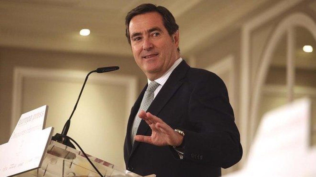 El presidente de la CEOE, Antonio Garamendi.-DAVID CASTRO
