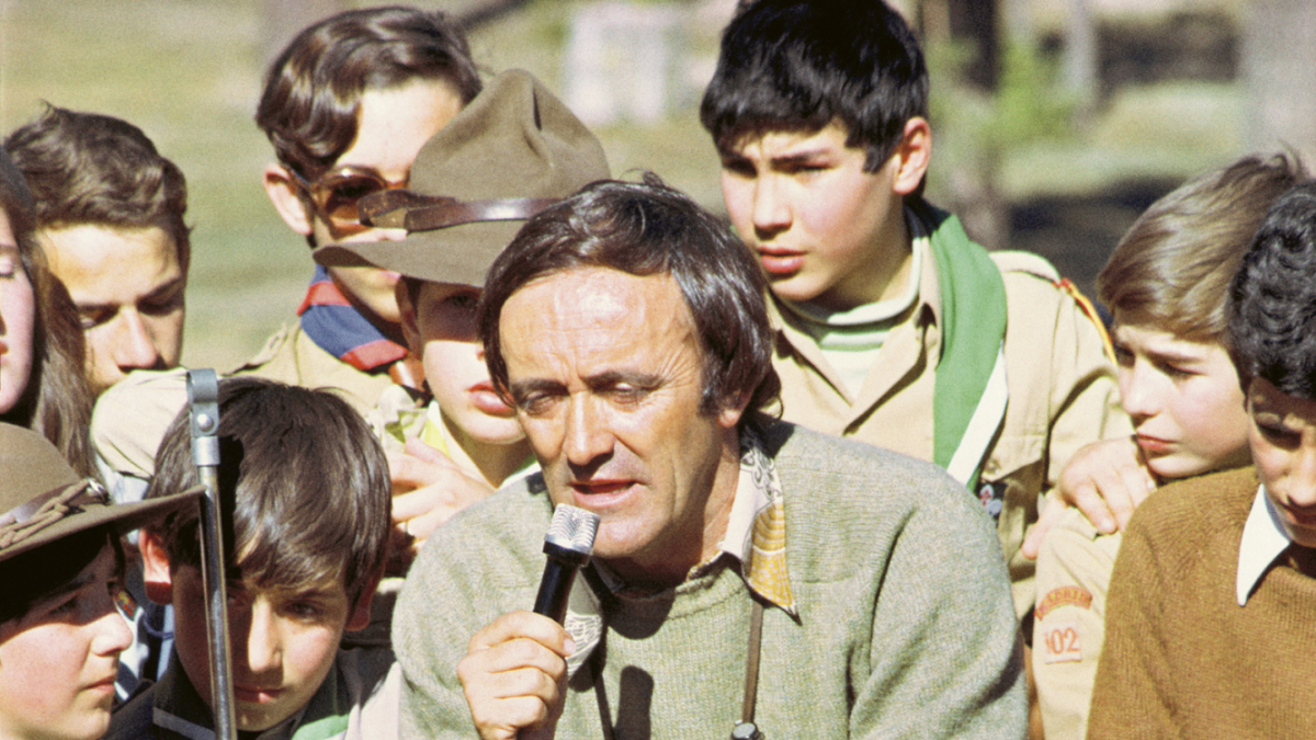 Félix con Scouts y Linces en Peguerinos (Avila) © Antonio Ruiz-WWF España