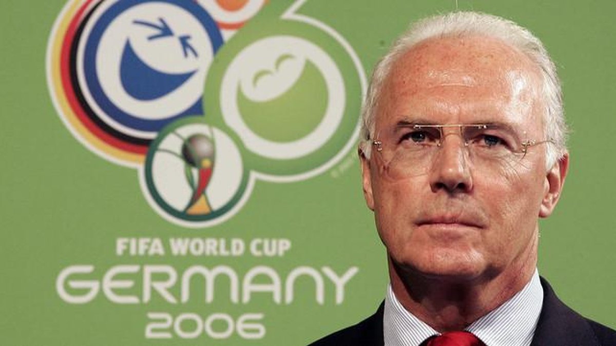 Franz Beckenbauer, en marzo del 2006, meses antes de comenzar el Mundial de Alemania.-AFP / PASCAL PAVANI