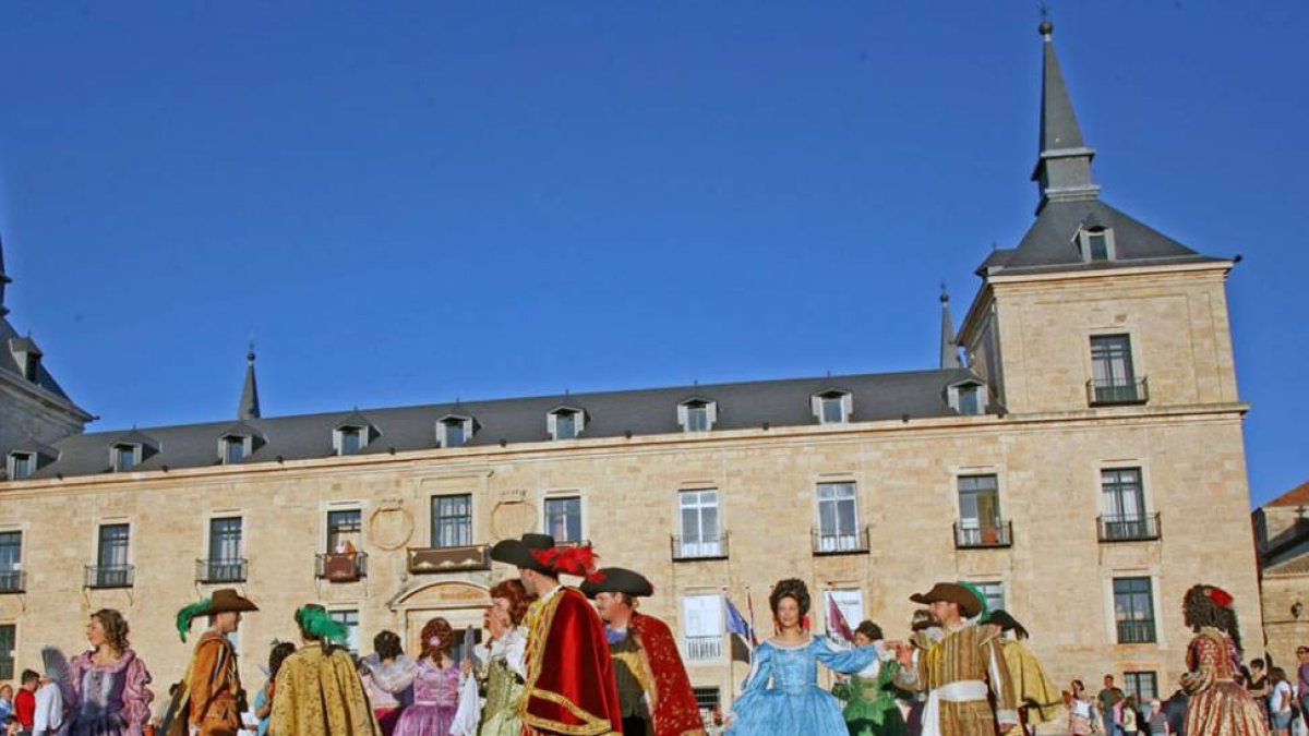 La villa rememora el esplendory el lujo que envolvió la época del Duque de Lerma.-ECB