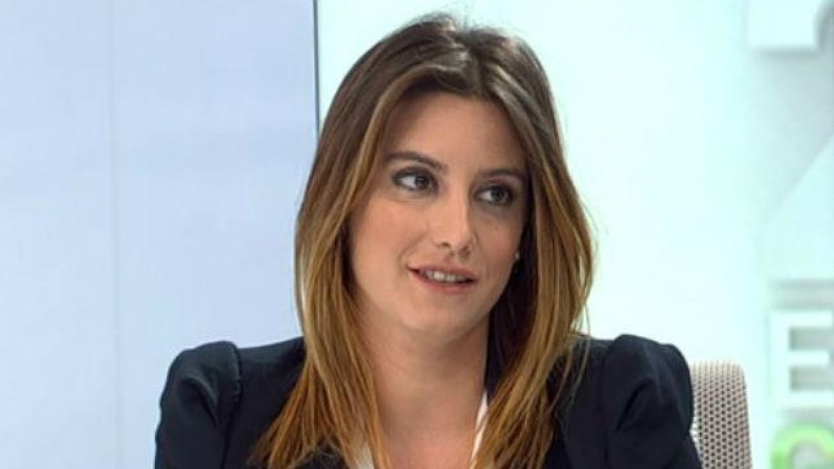 Imagen de la candidata en la entrevista con la candidata de Ciudadanos por Sevilla en Canal Sur.-