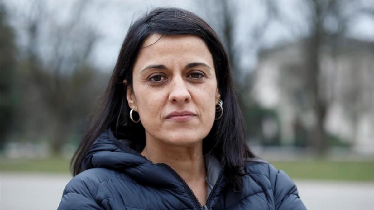 Anna Gabriel, fotografiada en Ginebra.-/ SALVATORE DI NOLFI (EFE)
