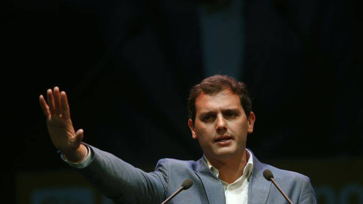 Albert Rivera, durante un mitin en Madrid.-Foto: DAVID CASTRO