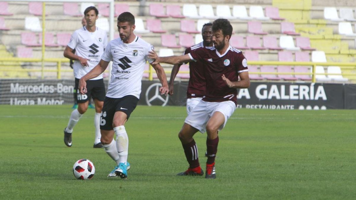 El Burgos CF solo ha visto puerta en 1 de los 4 encuentros ligueros que ha disputado-Raúl G. Ochoa