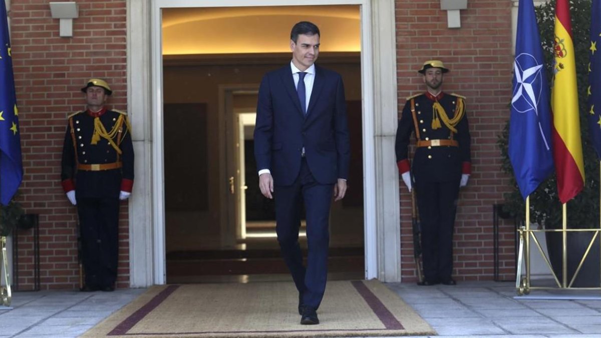 El presidente del Gobierno, Pedro Sánchez, en la Moncloa. /-DAVID CASTRO