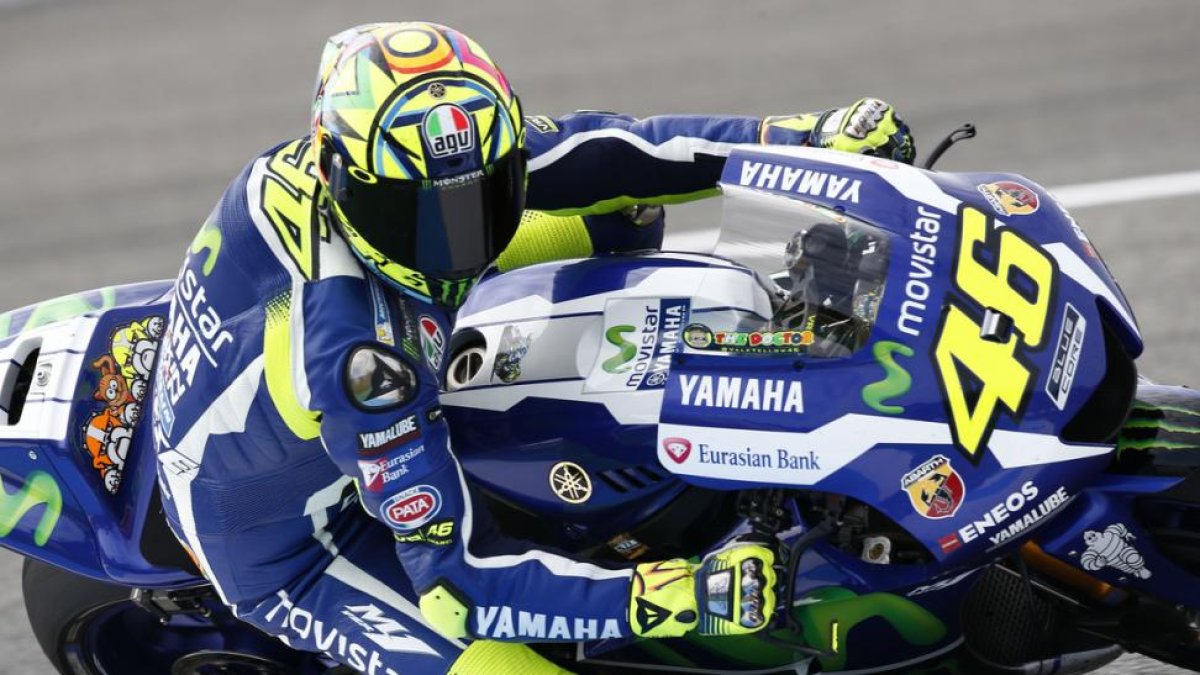 El piloto italiano de MotoGP Valentino Rossi, en el circuito de Jerez.-EFE / ROMÁN RÍOS
