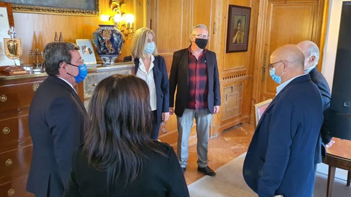 La agregada cultural de Noruega en España, Lotte Tollefsen, en la Diputación Provincial de Burgos. ECB