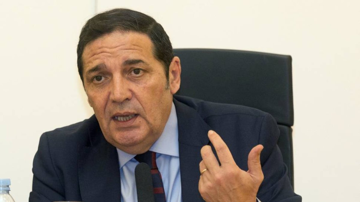 El consejero de Sanidad, Antonio María Sáez Aguado-Ical