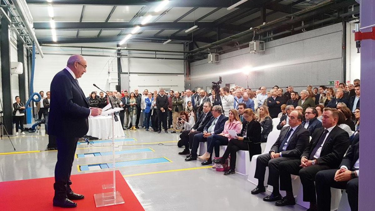 El consejero delegado de Ureta Automóviles, Jaime Andrés, durante su discurso.-L. V.