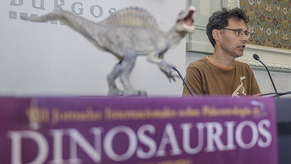 Fidel Torcida, coordinador del Museo de Dinosaurios.-SANTI OTERO