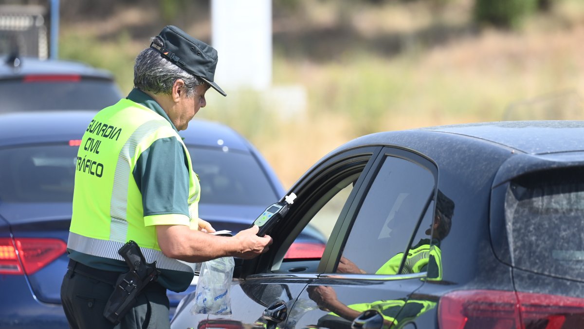 Imagen de un control de alcoholemia en Aranda. ICAL