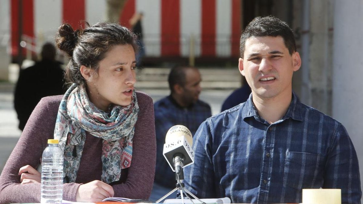 Blanca Guinea y Raúl Salinero son concejales no adscritos en el Ayuntamiento.-ISRAEL L. MURILLO