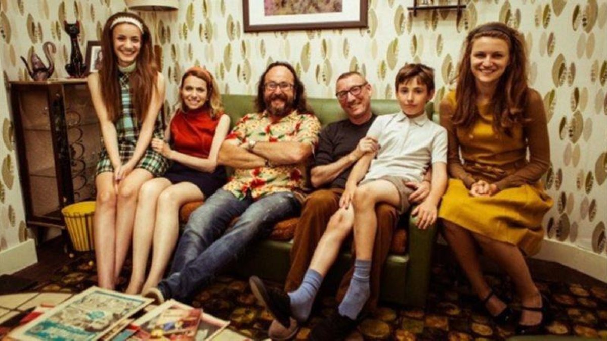 Una de las familias de la versión inglesa del 'docureality' 'Back in time for dinner'.-BBC2