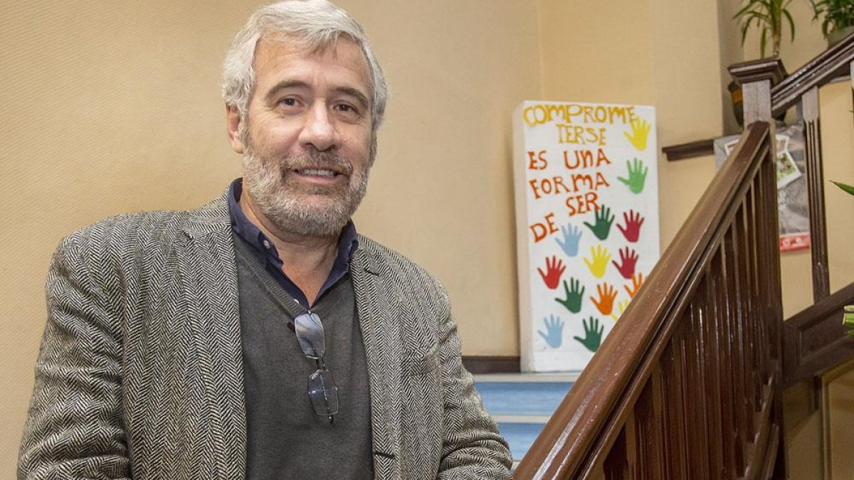 Jorge Simón, director de Cáritas.-SANTI OTERO