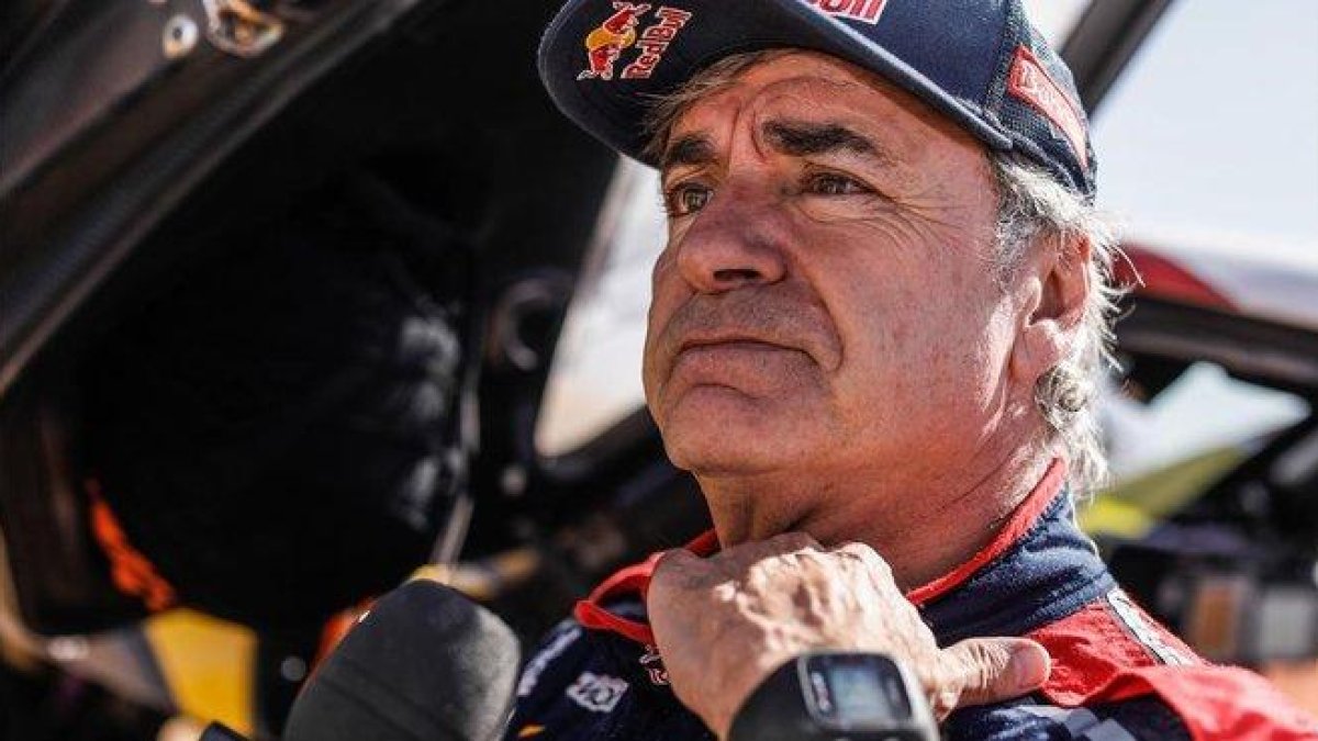 El madrileño Carlos Sainz (Mini) mantiene el liderato del Dakar.-DPPI / FRANCOIS FLAMAND