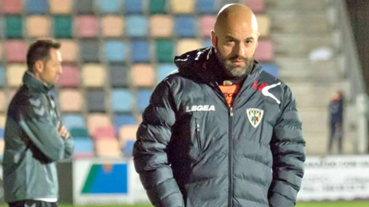 David Movilla en su etapa como entrenador del Barakaldo.-
