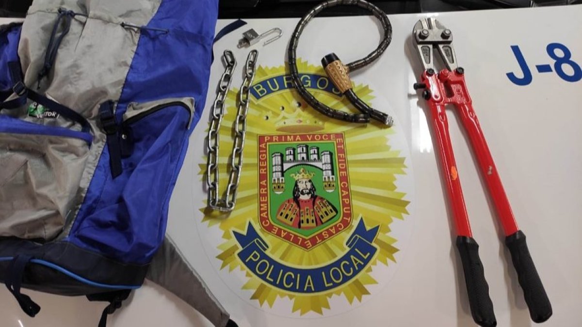 La Policía Local detuvo a un ladrón de bicicletas gracias a la colaboración ciudadana. ECB