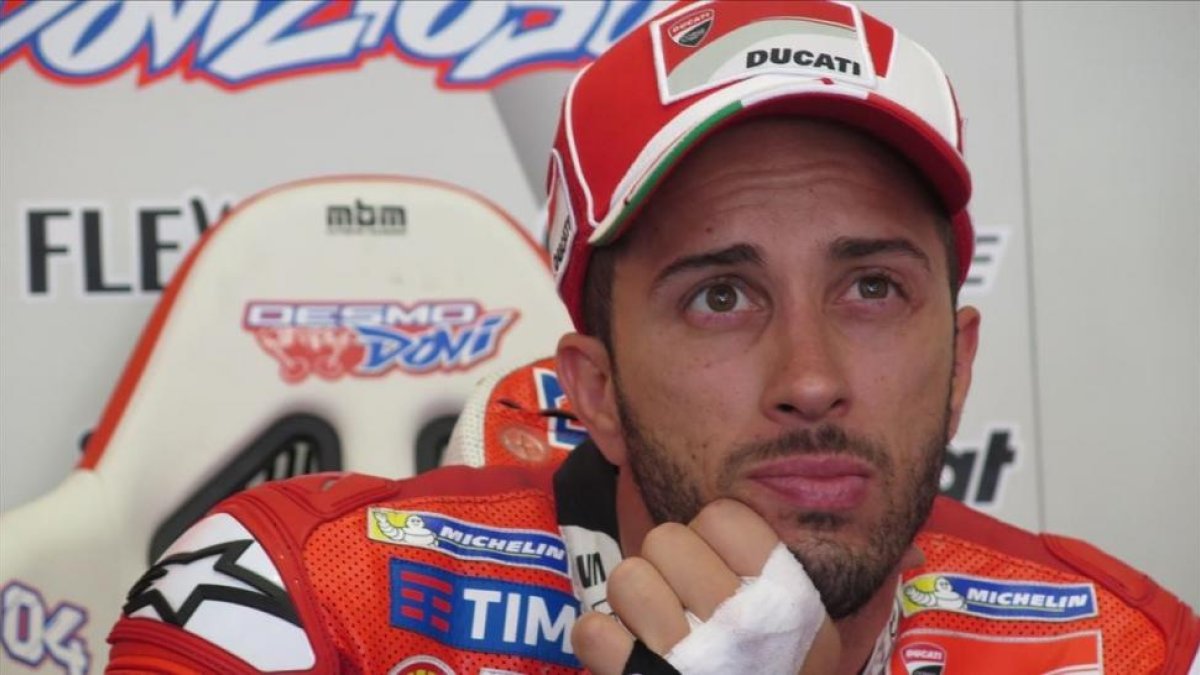 El piloto italiano Andrea Dovizioso antes del GP de Austria.-EMILIO PÉREZ DE ROZAS