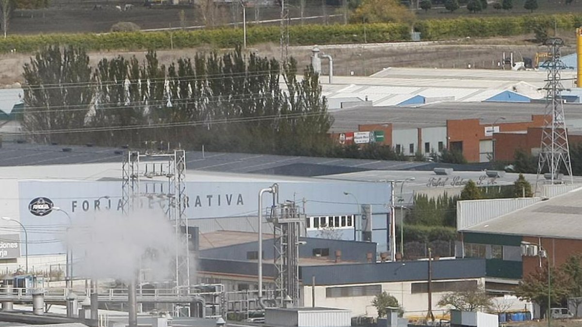 Imagen del polígono industrial de Villalonquéjar.-RAÚL G. OCHOA