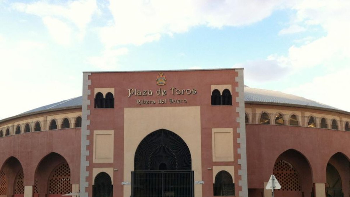 La batalla judicial continúa en la Plaza de Toros.-ECB
