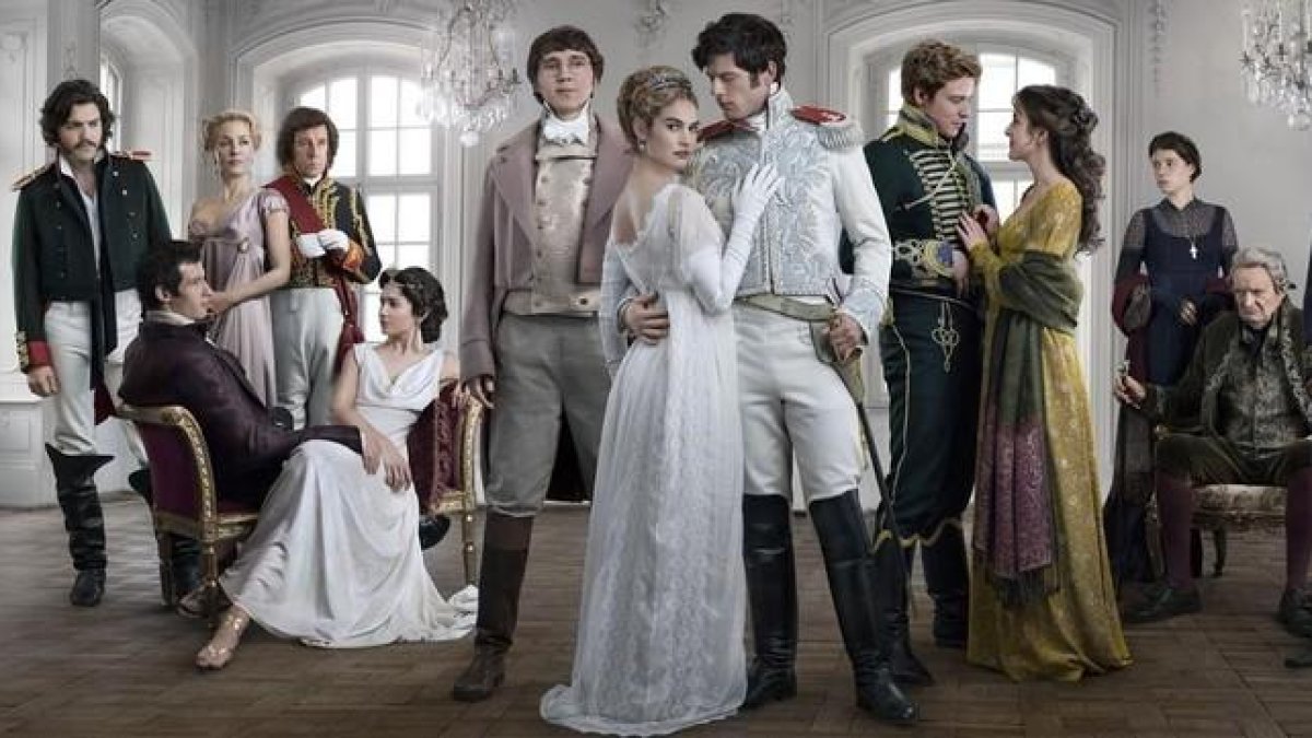 Imagen promocional de la miniserie de la BBC 'Guerra y paz'.-