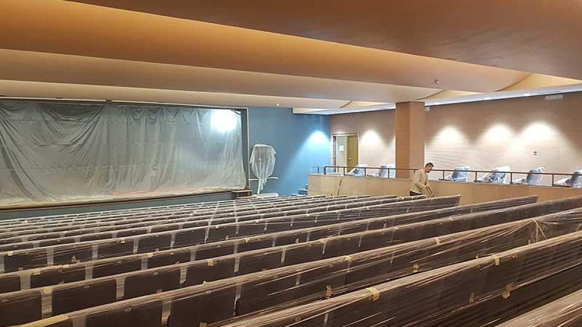 Las obras de la casa de cultura se completarán con el escenario.-L. V.