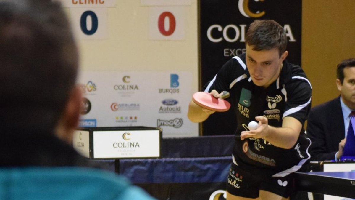 Carlos Vedriel, jugador del Clínica Colina.-BURGOS TM