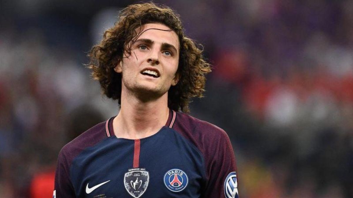 Rabiot, en un partido del PSG.-EL PERIÓDICO