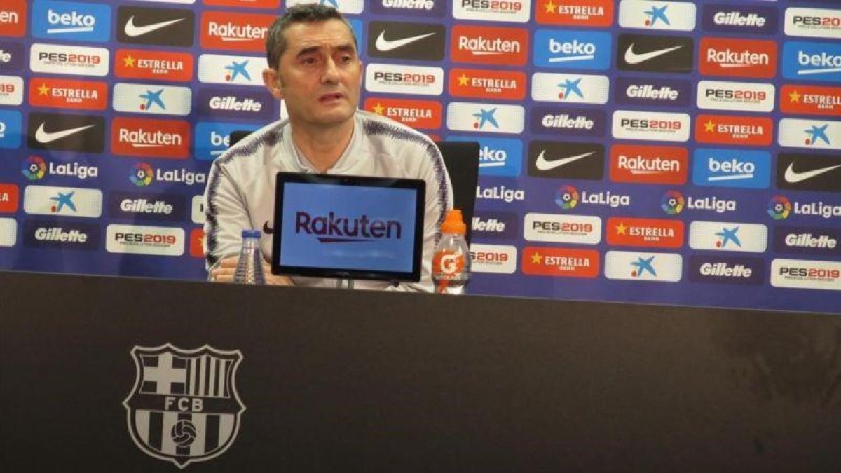 Ernesto Valverde, en la conferencia de prensa de esta tarde en la Joan Gamper.-EMILIO PÉREZ DE ROZAS