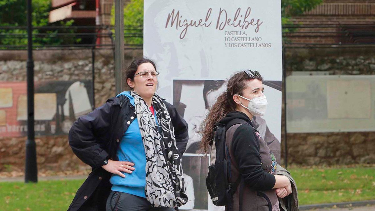 Exposición 'Miguel Delibes. Castilla, lo castellano y los castellanos', en el Palacio de la Isla. RAÚL OCHOA