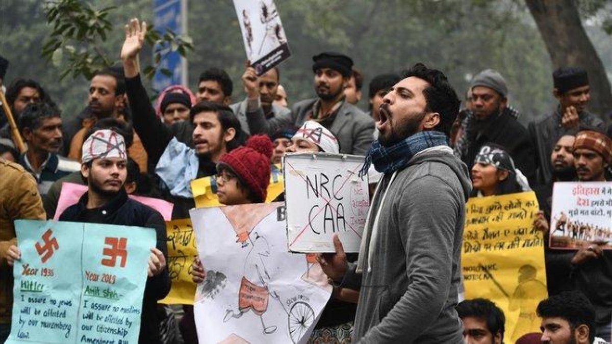 Manifestación contra la ley de ciudadanía, este jueves en Nueva Deli.-SAJJAD HUSSAIN (AFP)