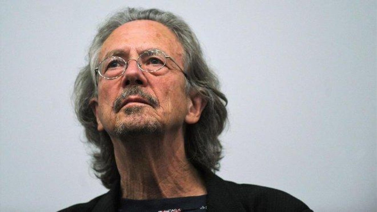 El escritor Peter Handke.-AFP / FRANCISCO LEONG