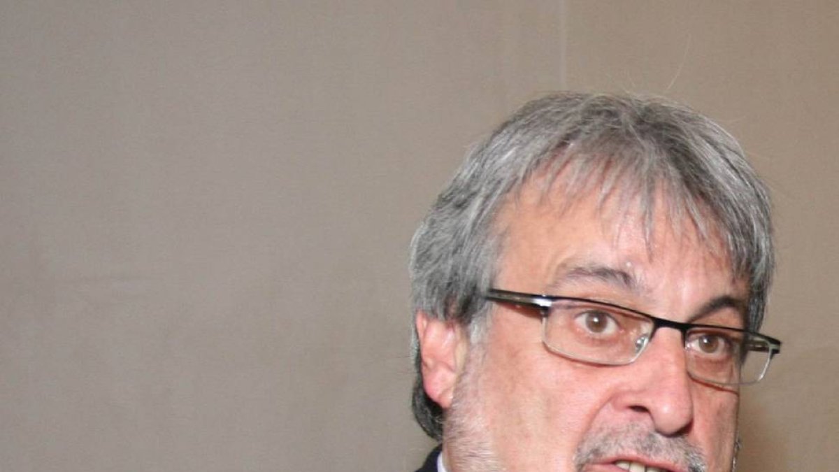 José María González de IU-Ical