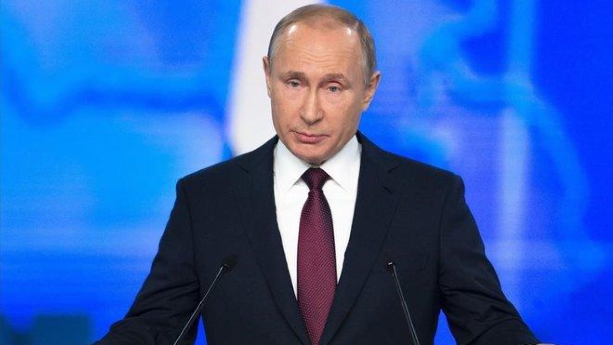 El presidente ruso, Vladimir Putin.-ALEXANDER ZEMLIANICHENKO (AP)