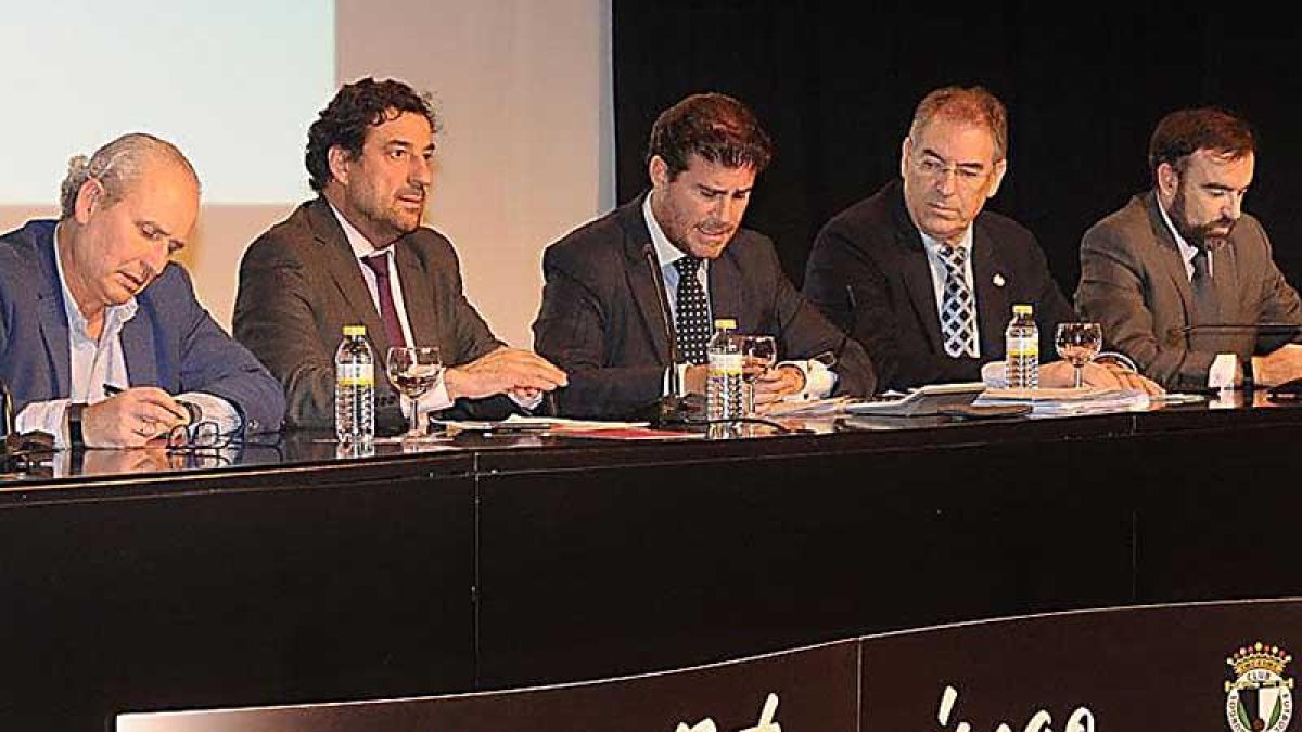 Imagen de la última Asamblea delBurgos CF.-ISRAEL L. MURILLO