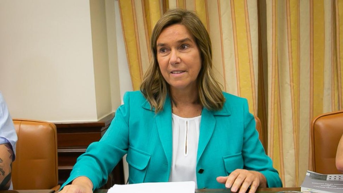 -VERONICA POVEDANO