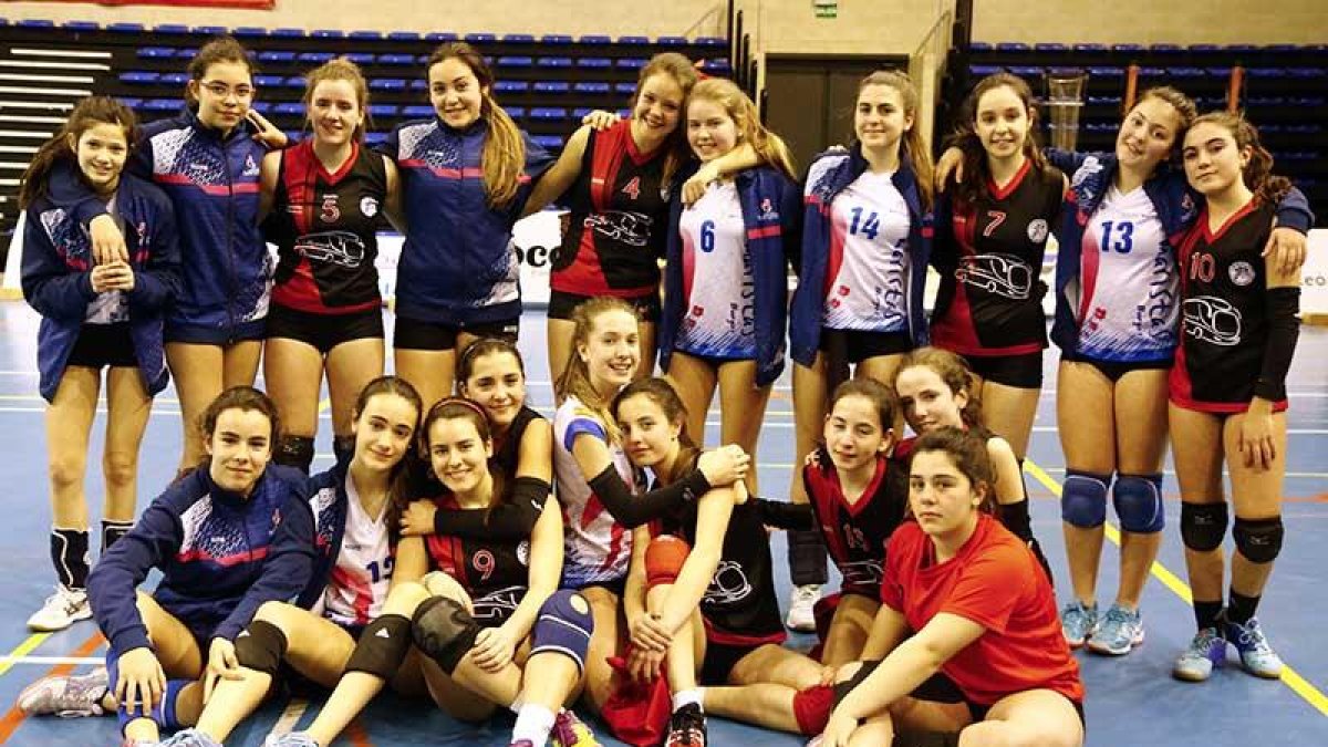 Plantillas de los equipos infantiles del UBU Maristas y el Miran Voley-ECB