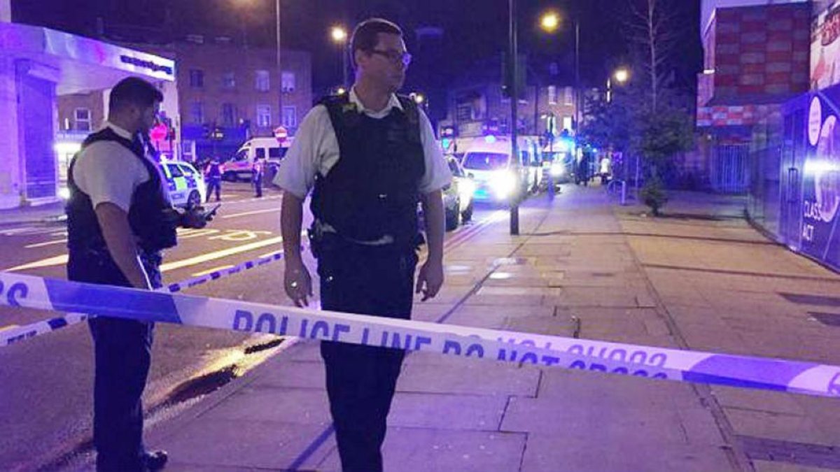 Control policial en Londres.-REUTERS