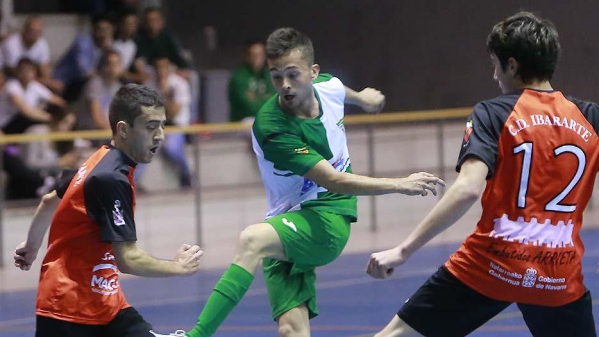 Lance de un partido delCírculo BigMat en la presente temporada.-RAÚL G. OCHOA