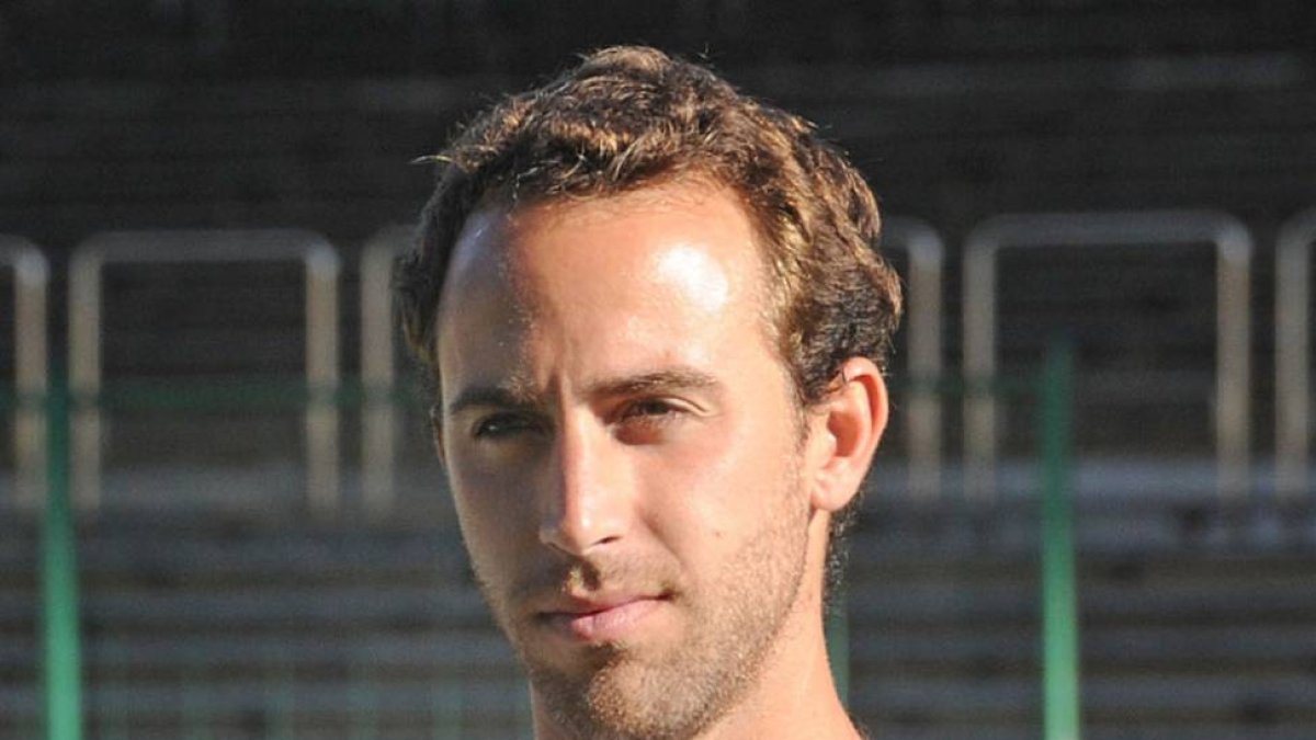 Odei antes del partido que jugó el Burgos ante el Racing.-ISRAEL L. MURILLO