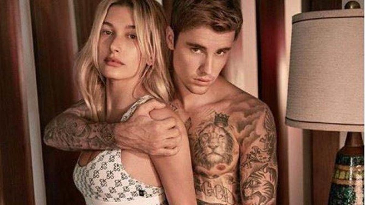 Hailey y Justin Bieber debutan en la nueva campaña de Calvin Klein Underwear.-CALVIN KLEIN