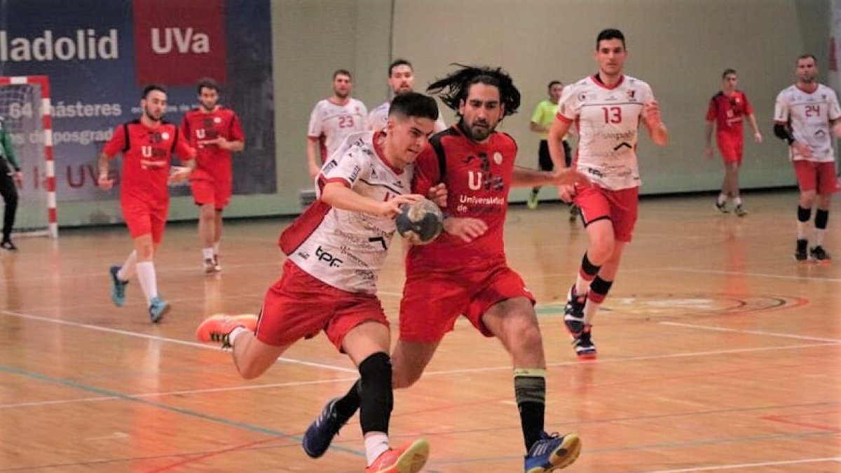 Tamayo supera a su par. FOTO CEDIDA POR EL BM BURGOS