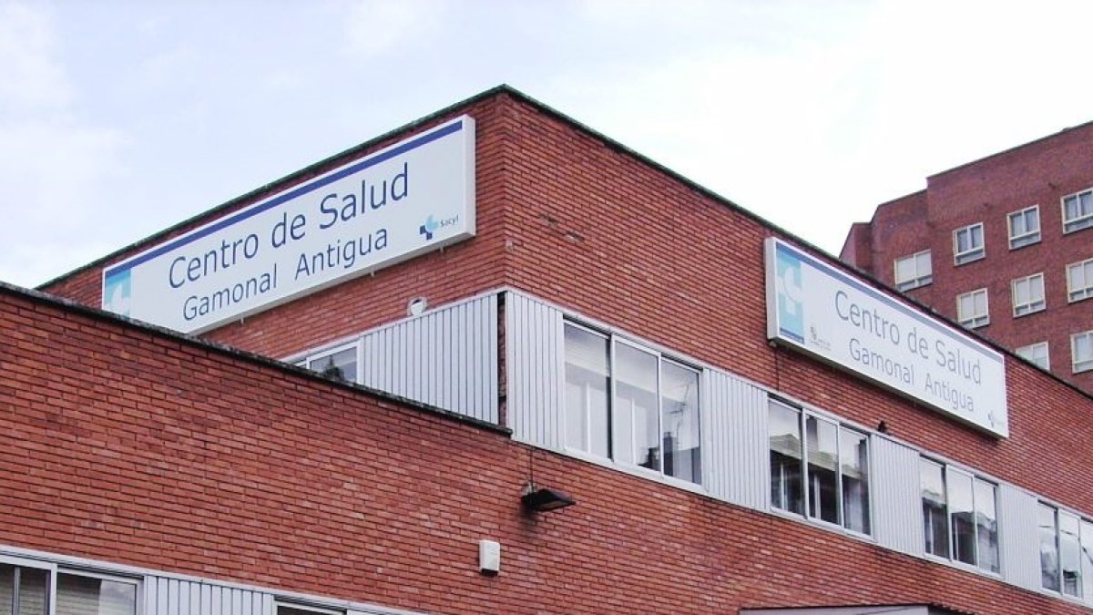 Los médicos de La Antigua denuncian falta de personal y medios materiales. ECB