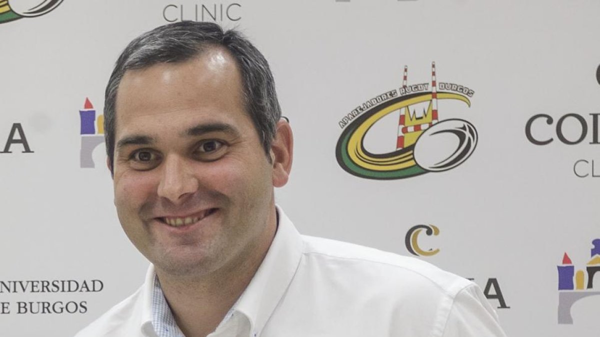 Leví Moreno, presidente del Aparejadores RC.-