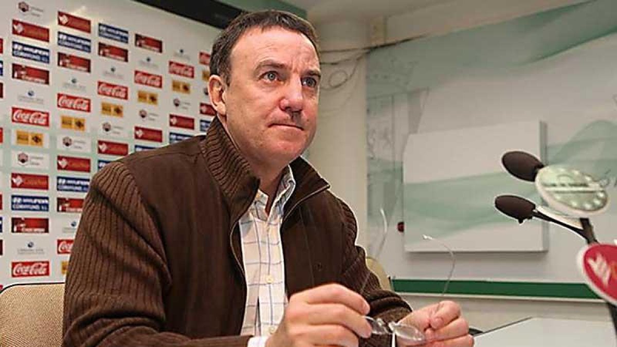 Javier Zubillaga en su etapa como secretario técnico del Córdoba.-